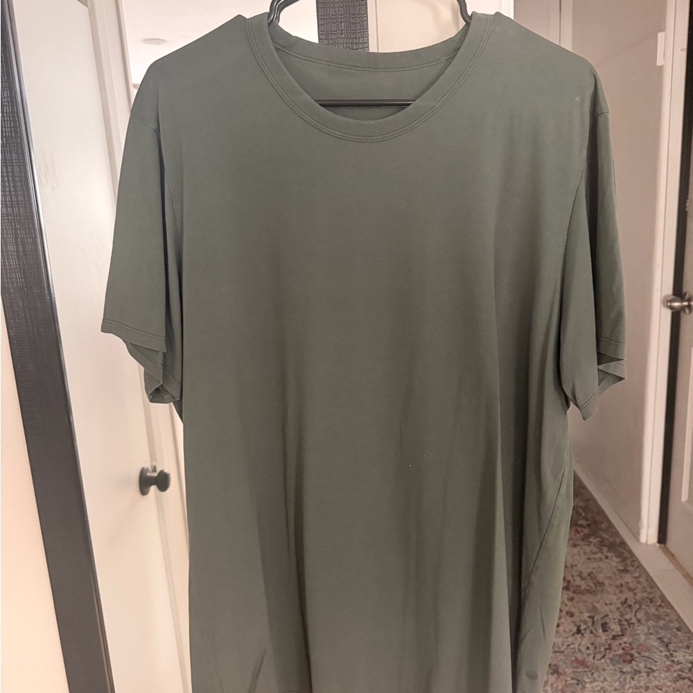 lululemon Fundamental T-Shirt